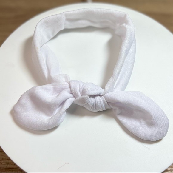2 Super Stretchy Soft Pink & White Knot Baby Girl Headbands - Picture 3 of 3